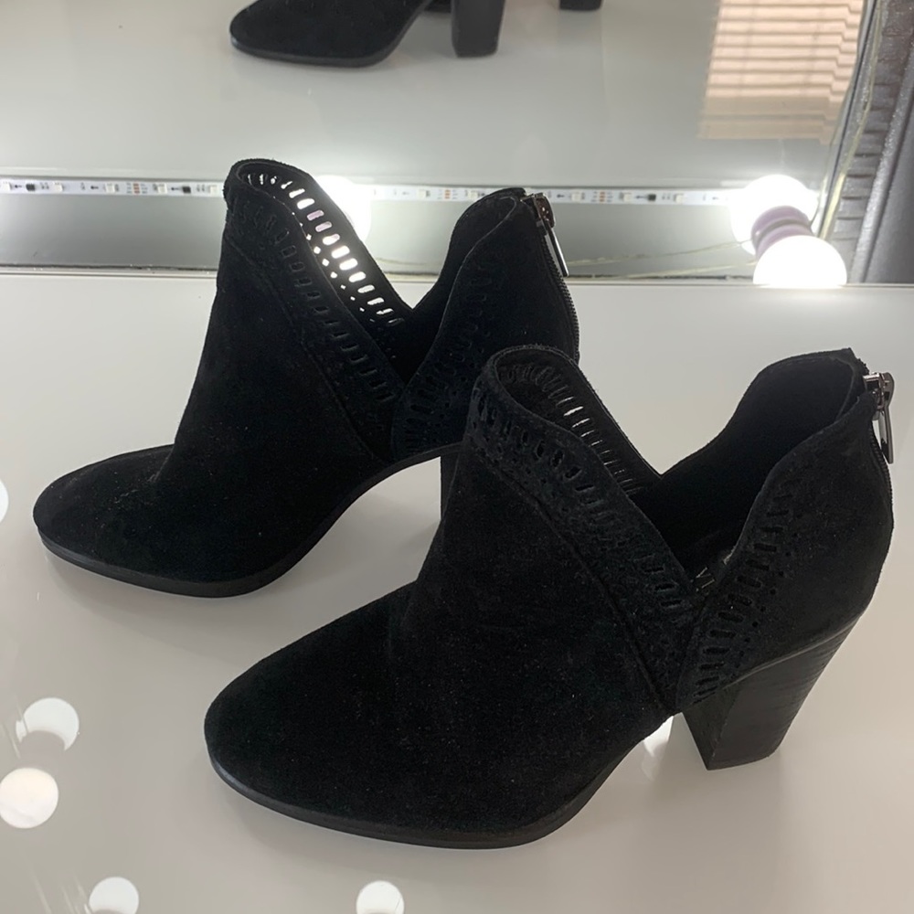 Vince Camuto boots
